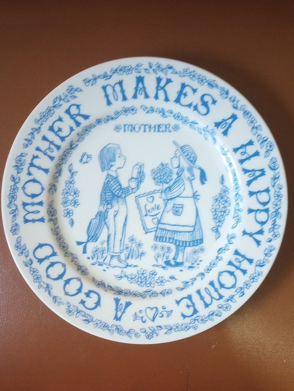 "A Good Mother Makes a Happy Home" Decorative Blue & White Vintage Ceramic Plate